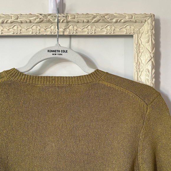 ZARA | Khaki Green Button-Up Cropped Cardigan with Contrast Topstitching - Picture 9 of 11